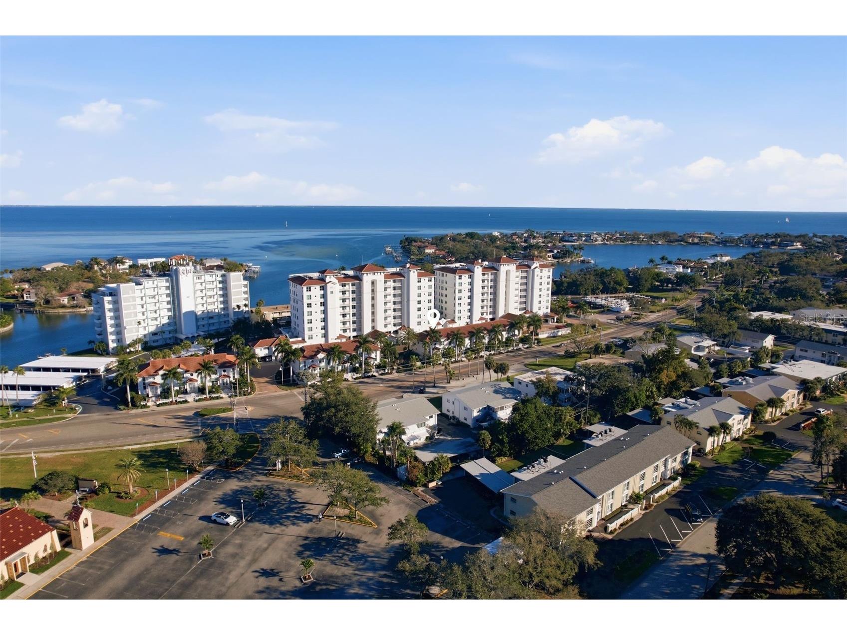 1325 Snell Isle Boulevard NE #105 Saint Petersburg FL 33704 TB8468602 image59