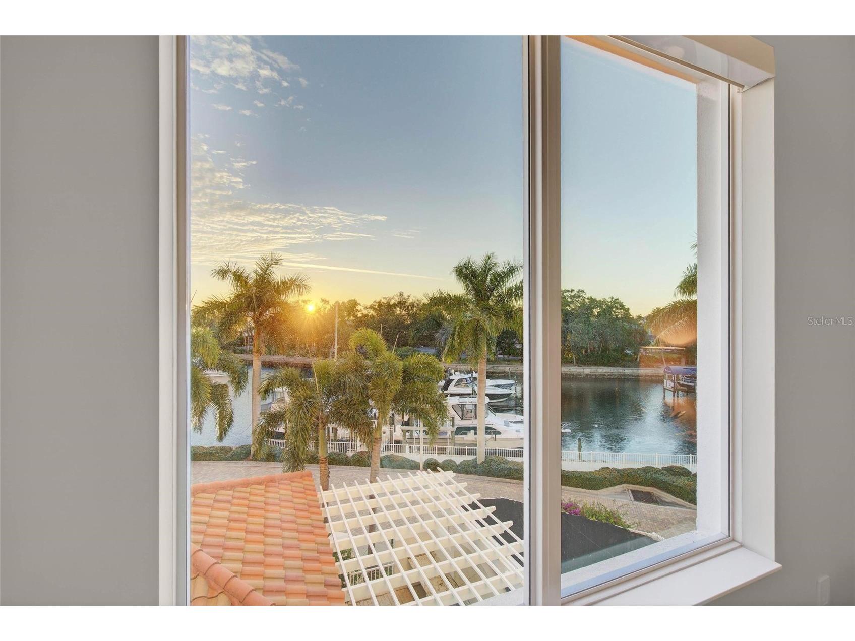 1325 Snell Isle Boulevard NE #302 Saint Petersburg FL 33704 TB8467931 image20