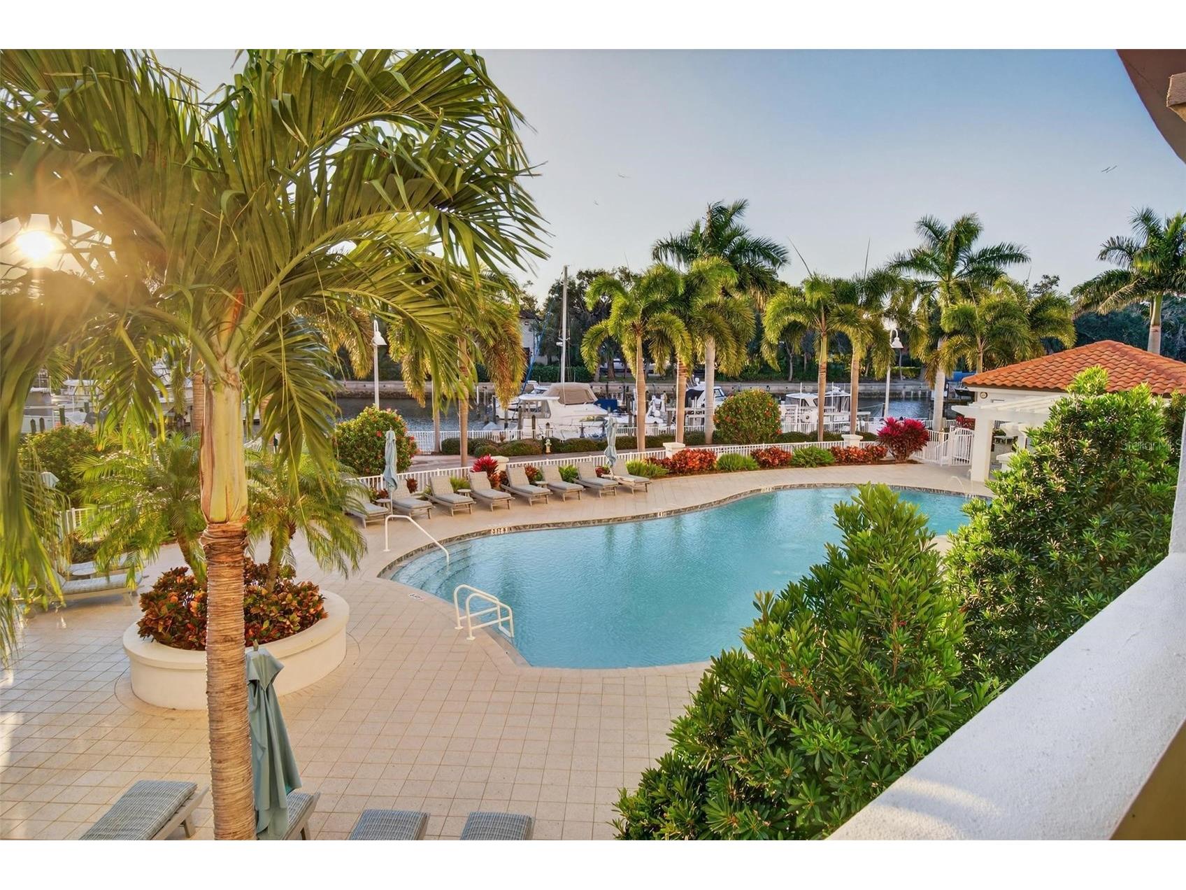 1325 Snell Isle Boulevard NE #302 Saint Petersburg FL 33704 TB8467931 image42
