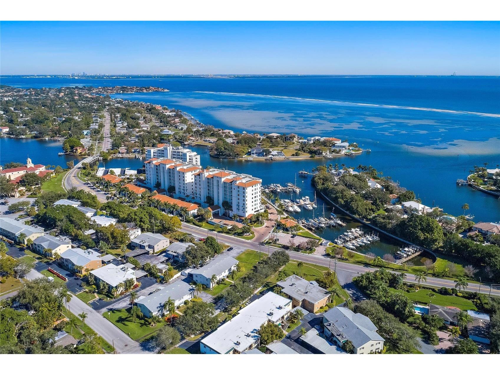 1325 Snell Isle Boulevard NE #507 Saint Petersburg FL 33704 - TAMPA BAY TB8513115 image42