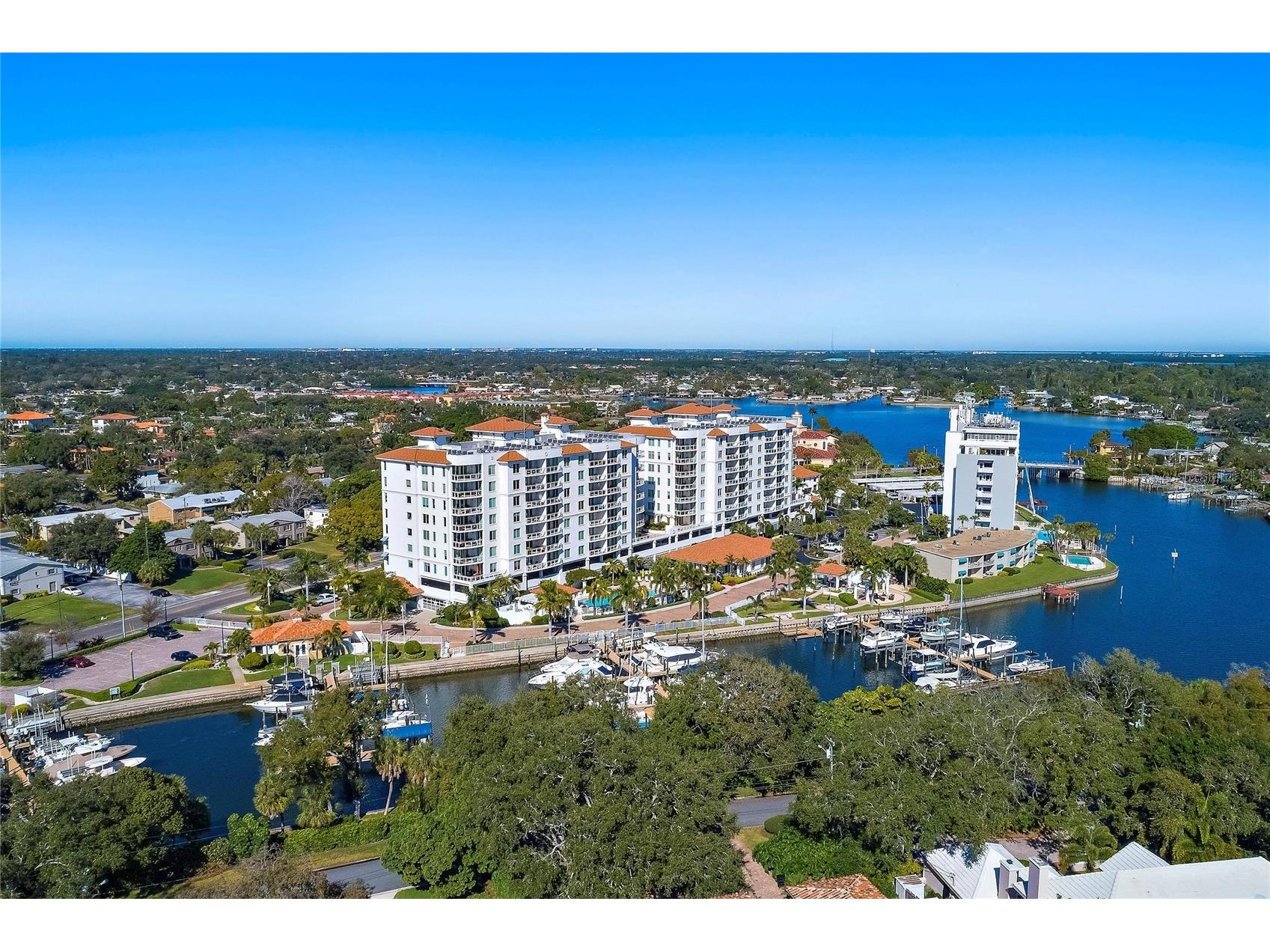 1325 Snell Isle Boulevard NE #507 Saint Petersburg FL 33704 - TAMPA BAY TB8513115 image52