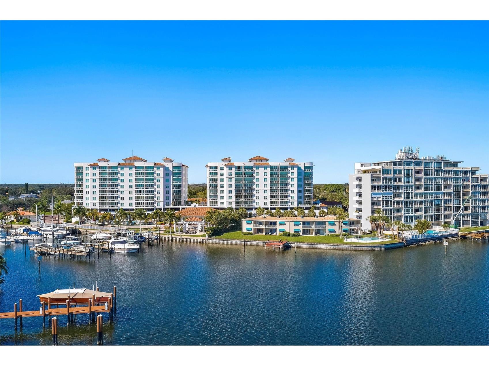 1325 Snell Isle Boulevard NE #507 Saint Petersburg FL 33704 - TAMPA BAY TB8513115 image54