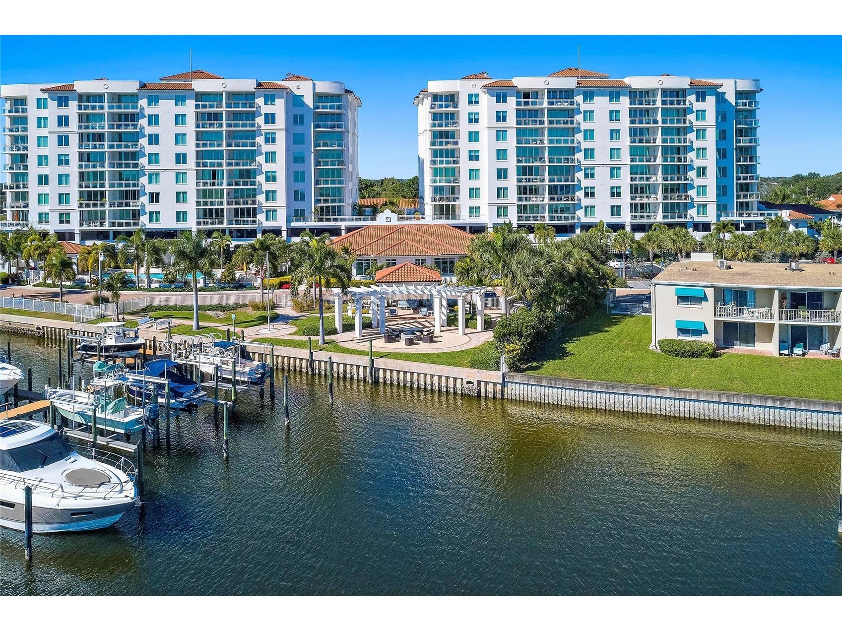 1325 Snell Isle Boulevard NE #507 Saint Petersburg FL 33704 - TAMPA BAY TB8513115 image57