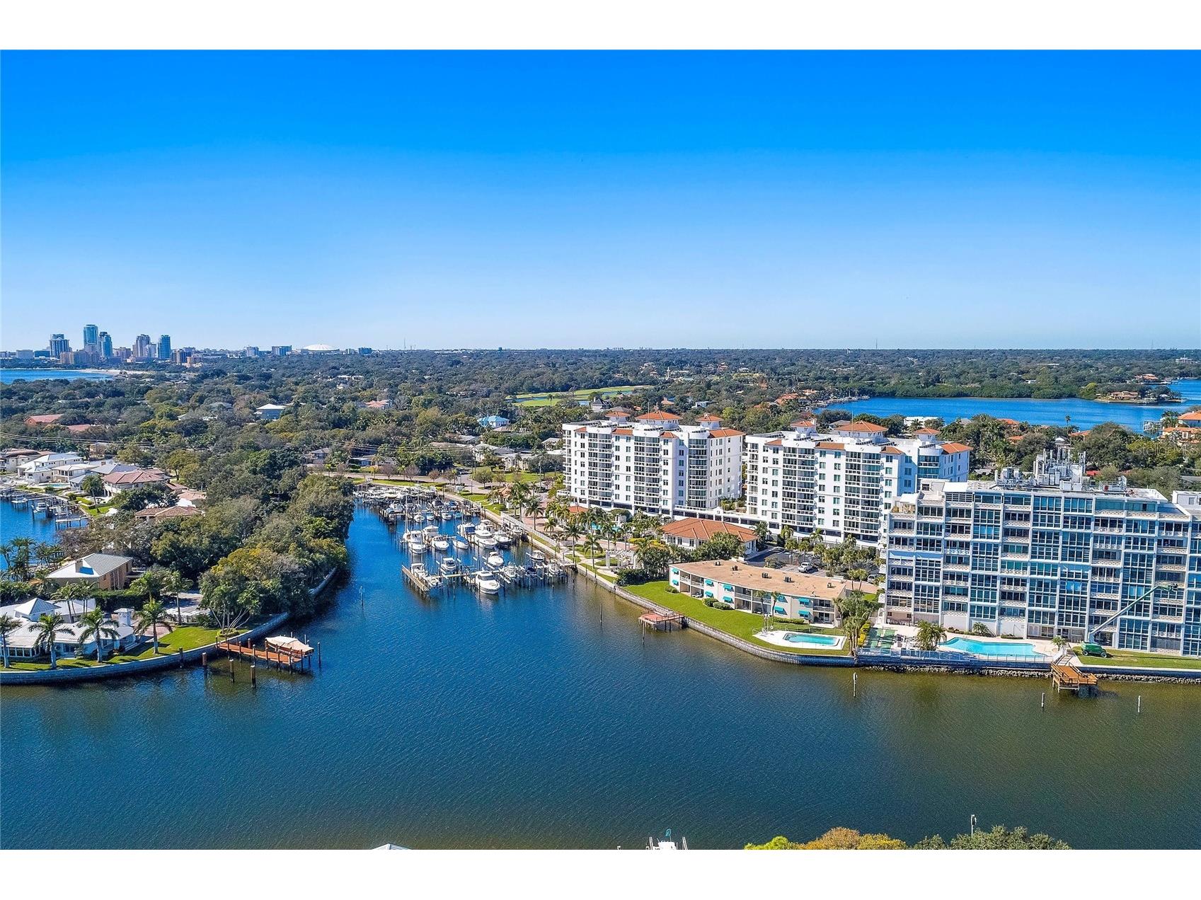 1325 Snell Isle Boulevard NE #507 Saint Petersburg FL 33704 - TAMPA BAY TB8513115 image59