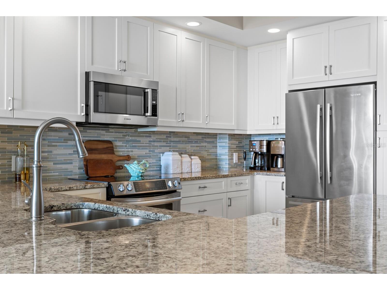 1325 Snell Isle Boulevard NE #709 Saint Petersburg FL 33704 - TAMPA BAY TB8493384 image19