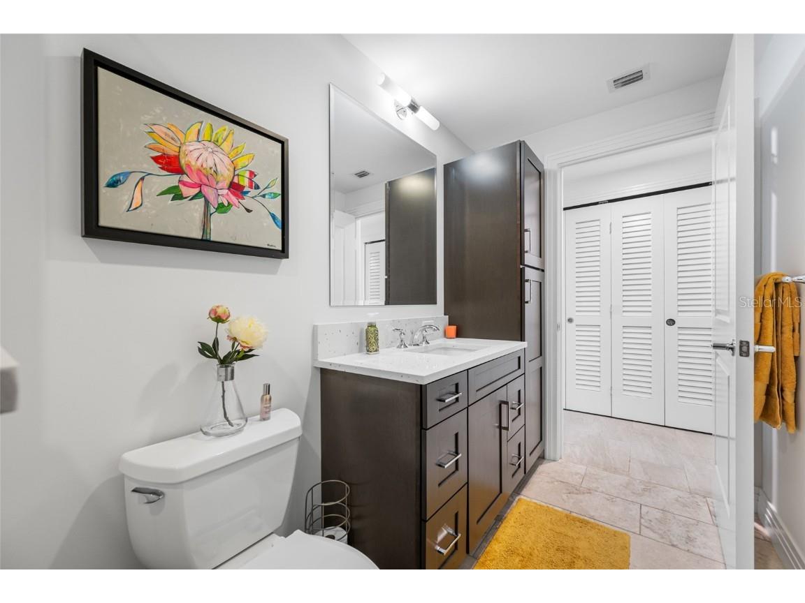 1325 Snell Isle Boulevard NE #810 Saint Petersburg FL 33704 TB8385328 image35