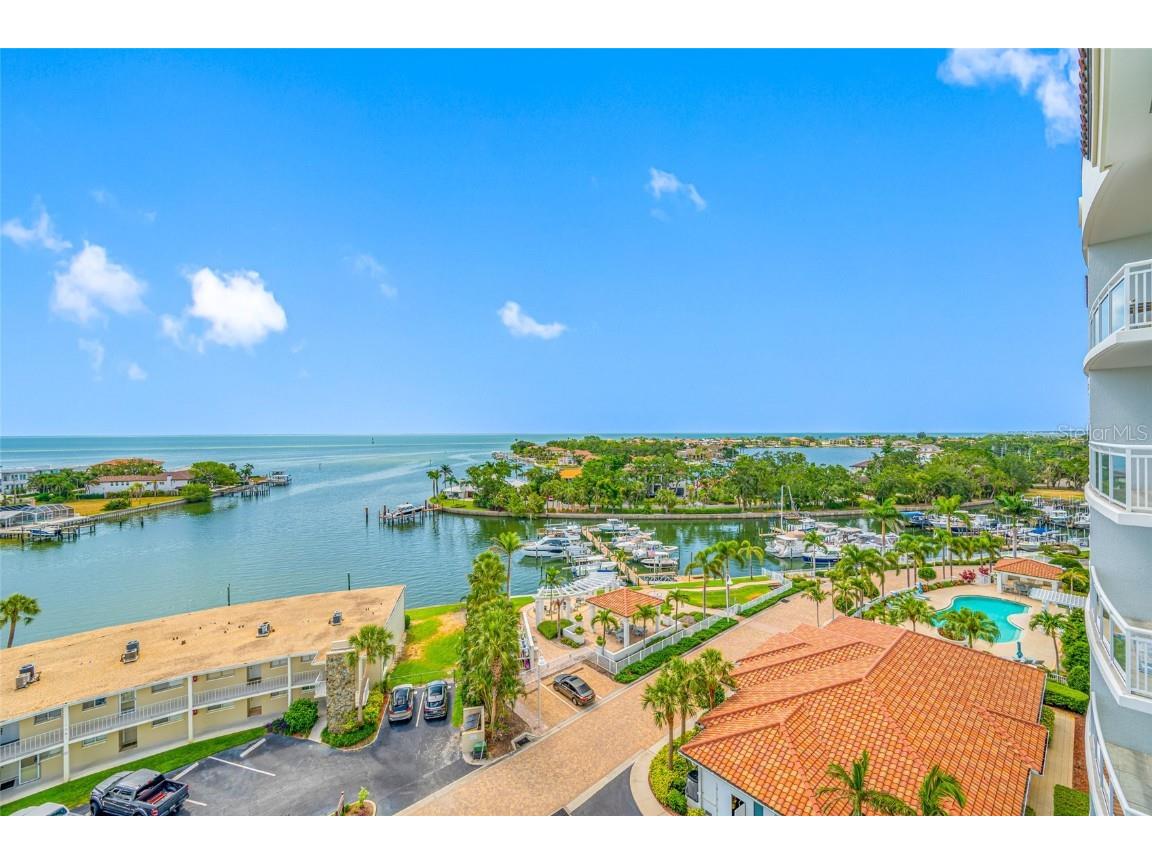 1325 Snell Isle Boulevard NE #810 Saint Petersburg FL 33704 TB8385328 image5