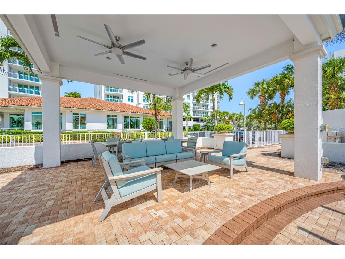 1325 Snell Isle Boulevard NE #810 Saint Petersburg FL 33704 TB8385328 image51