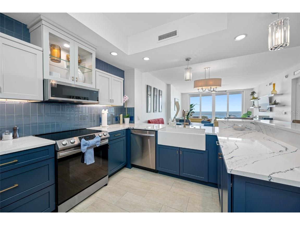 1325 Snell Isle Boulevard NE #810 Saint Petersburg FL 33704 TB8385328 image9