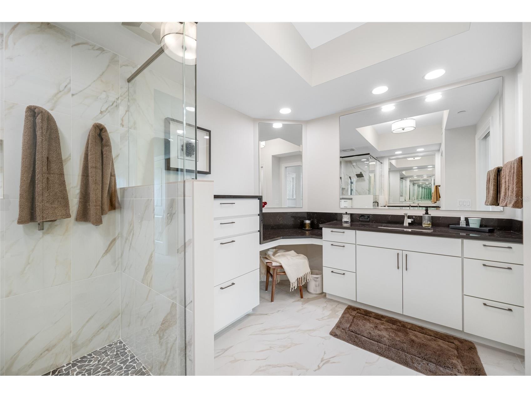 1325 Snell Isle Boulevard NE #810 Saint Petersburg FL 33704 TB8463384 image18