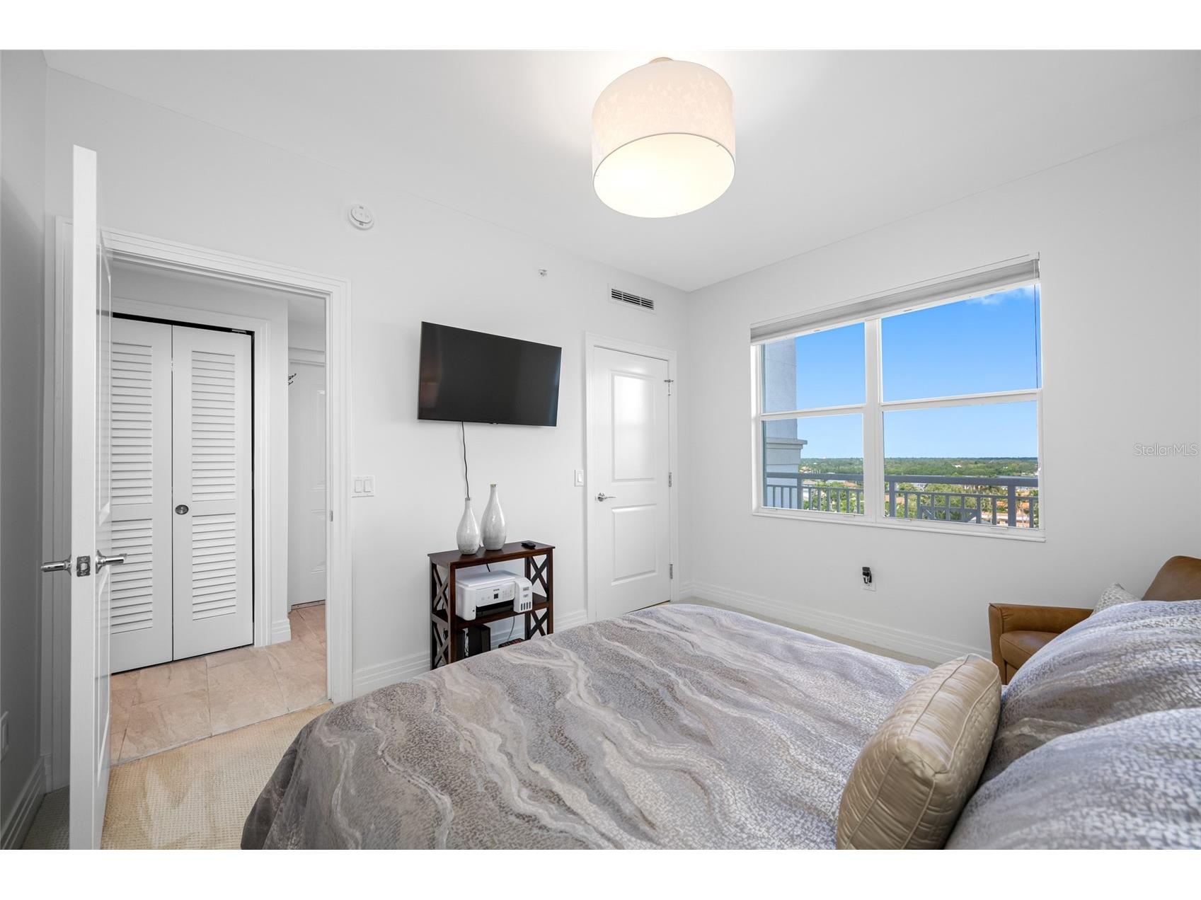 1325 Snell Isle Boulevard NE #810 Saint Petersburg FL 33704 TB8463384 image20