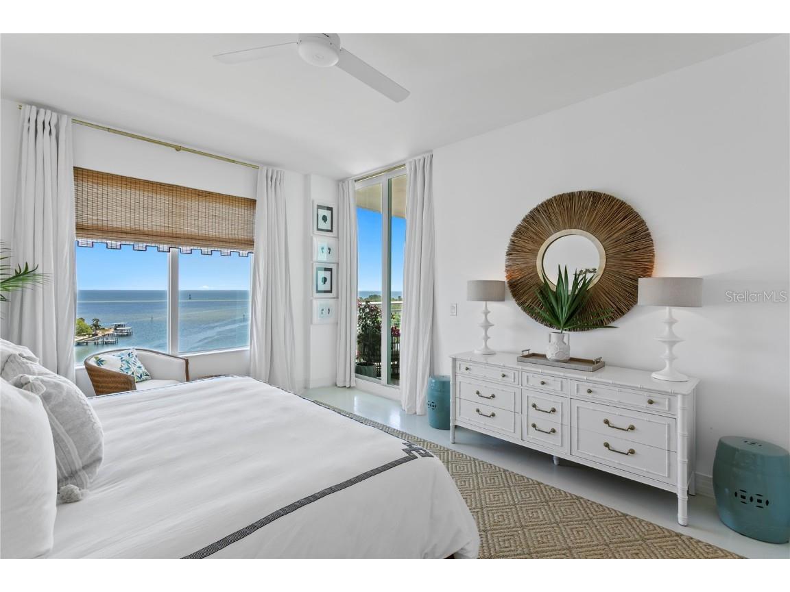 1325 Snell Isle Boulevard NE #911 Saint Petersburg FL 33704 TB8375706 image18