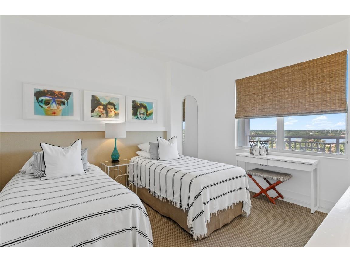 1325 Snell Isle Boulevard NE #911 Saint Petersburg FL 33704 TB8375706 image22