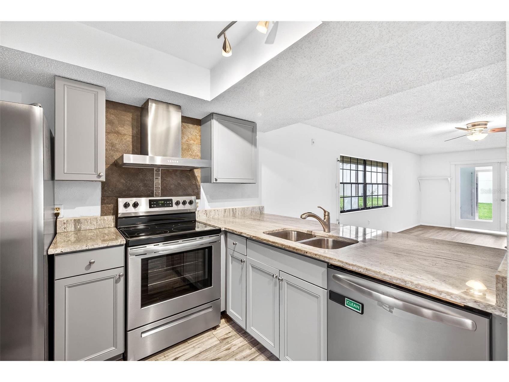 13250 Ridge Road #2-1 Largo FL 33778 TB8422479 image16