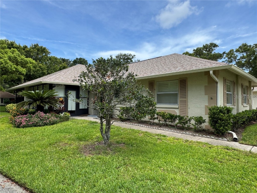1326 1326 Isle Of Sky Court #1302 Dunedin FL 34698 TB8405743 image1