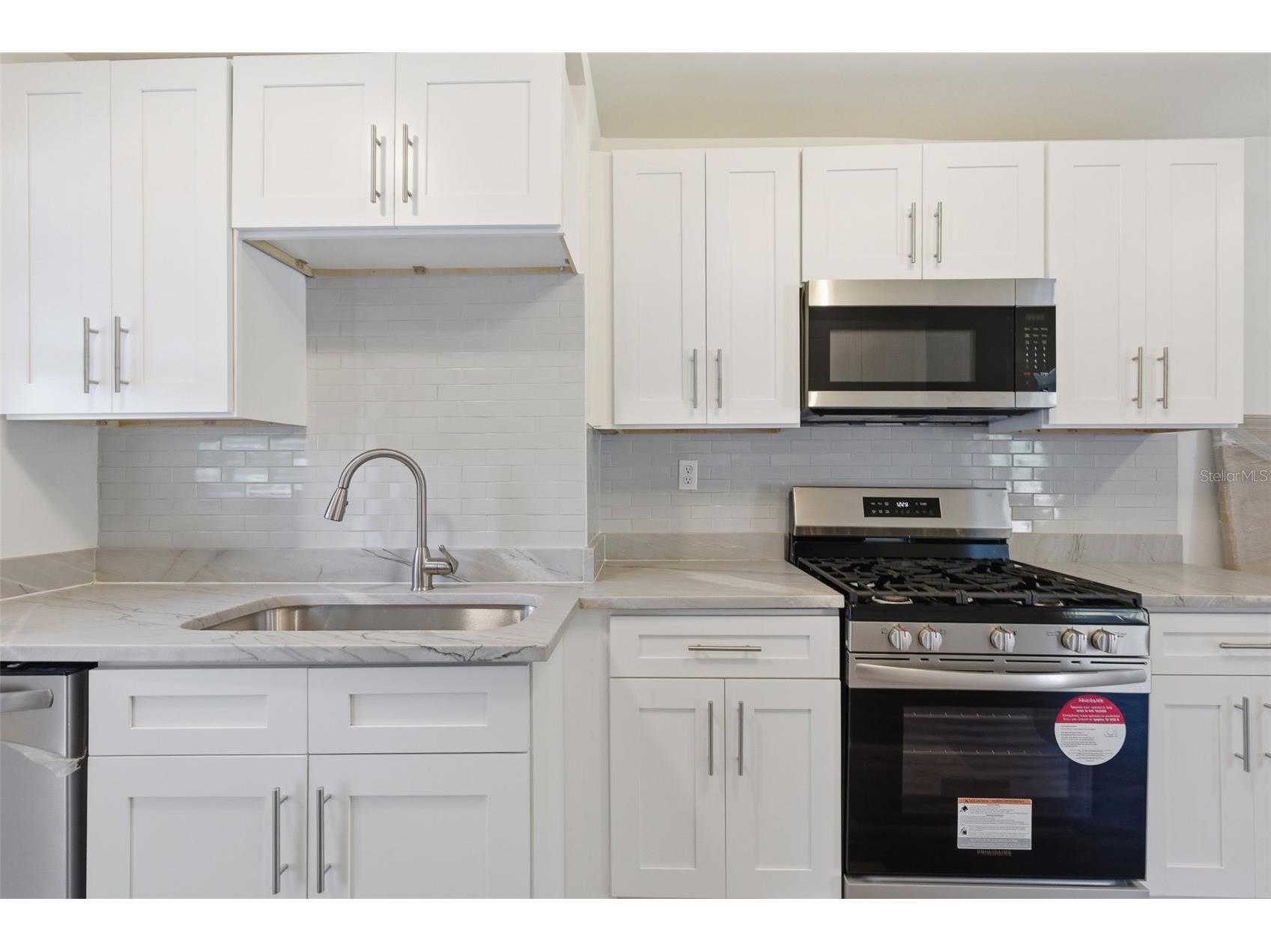 1326 13th Avenue S Saint Petersburg FL 33705 TB8459519 image12