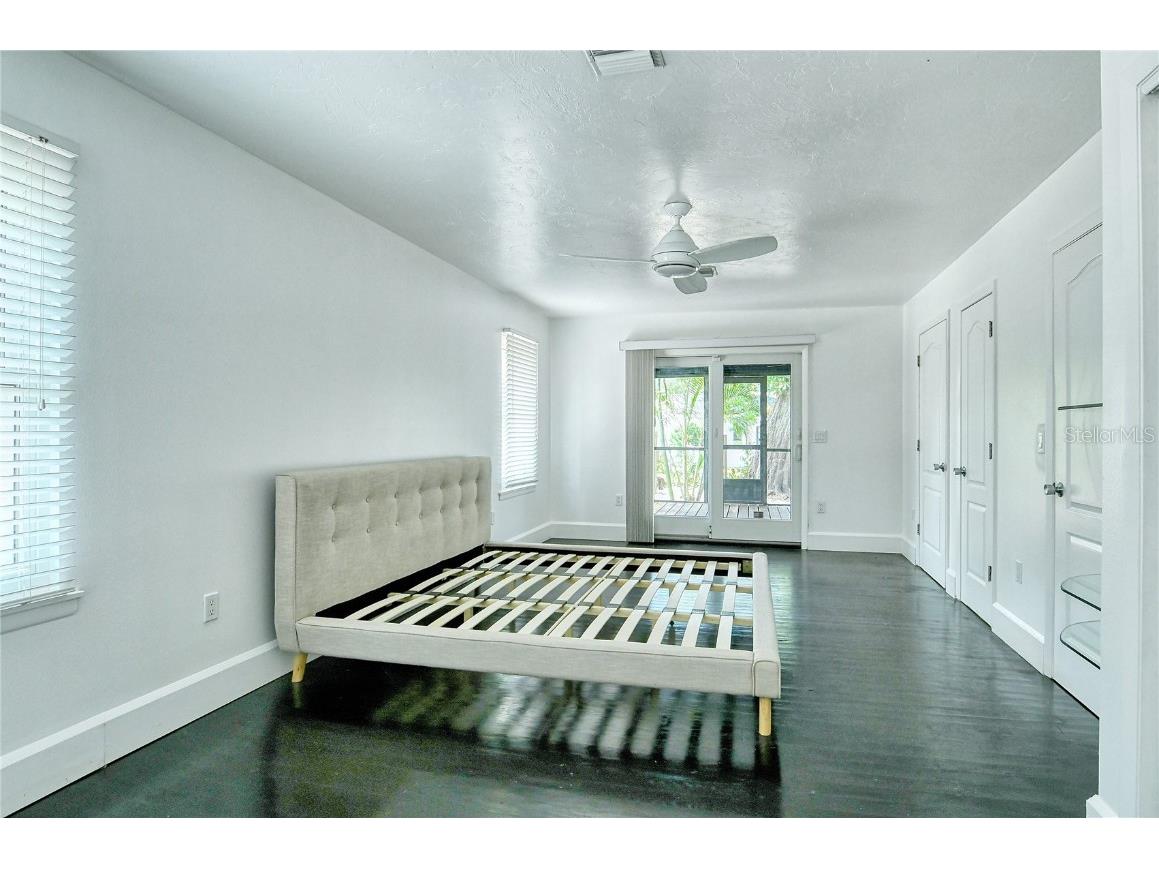 1326 17th Street Sarasota FL 34234 A4669038 image10