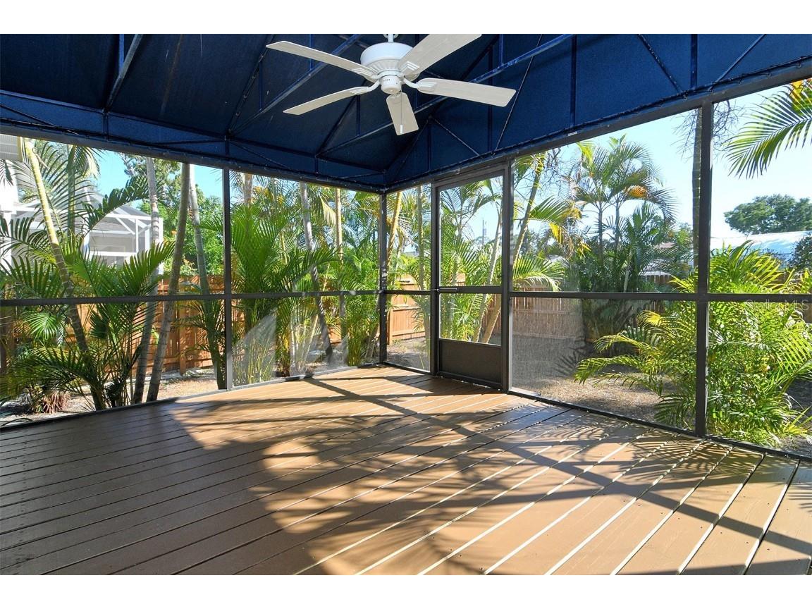 1326 17th Street Sarasota FL 34234 A4669038 image25