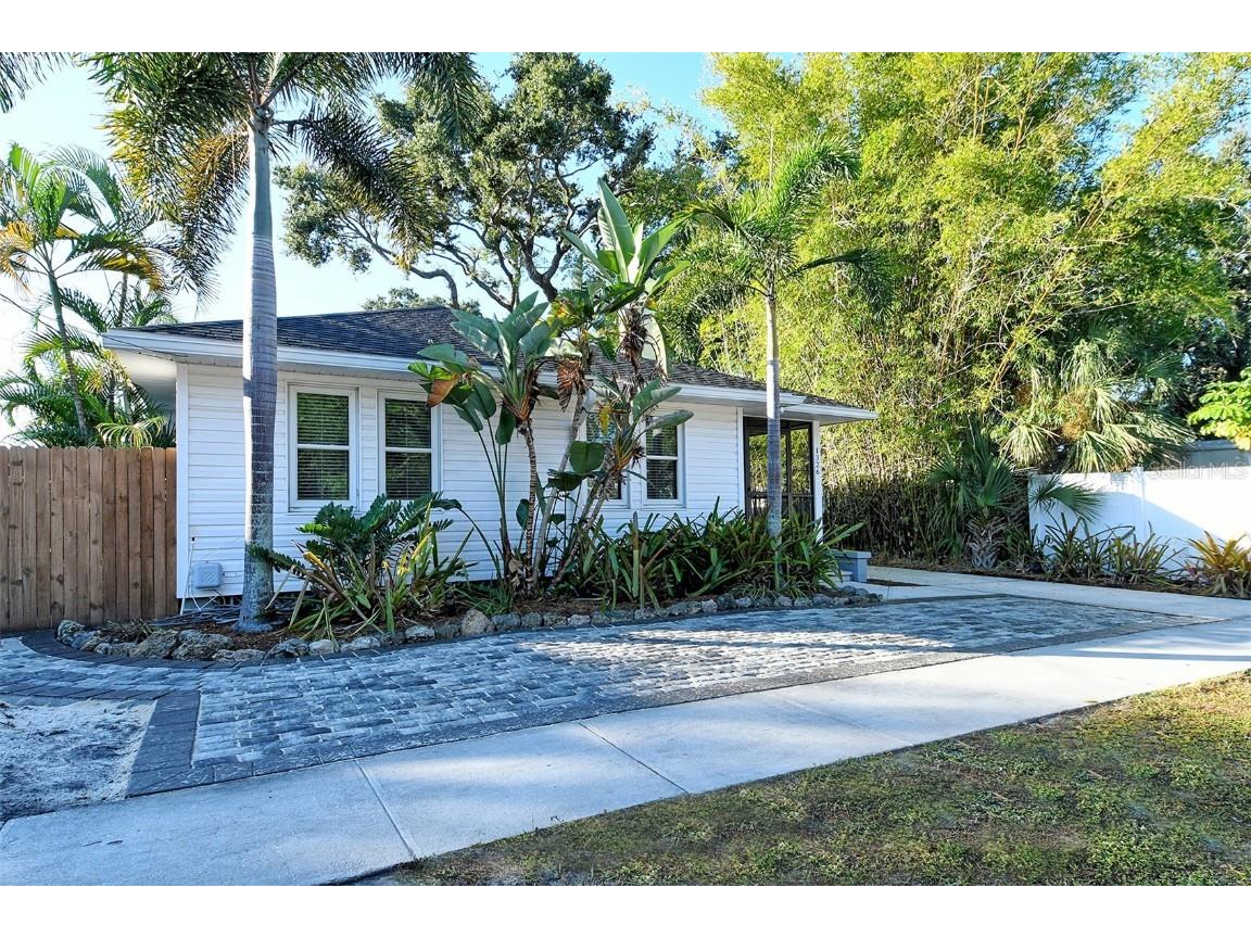 1326 17th Street Sarasota FL 34234 A4669038 image27