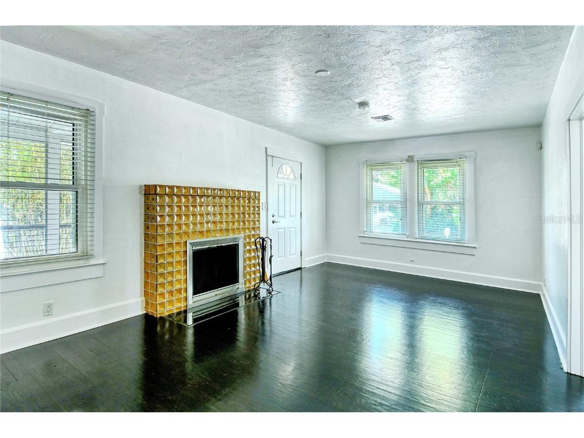 1326 17th Street Sarasota FL 34234 A4669038 image5