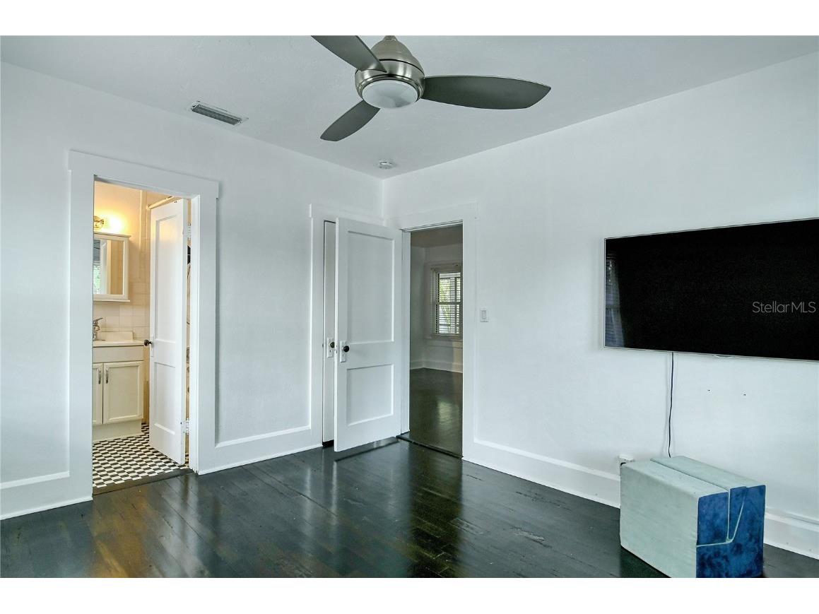 1326 17th Street Sarasota FL 34234 A4669038 image9