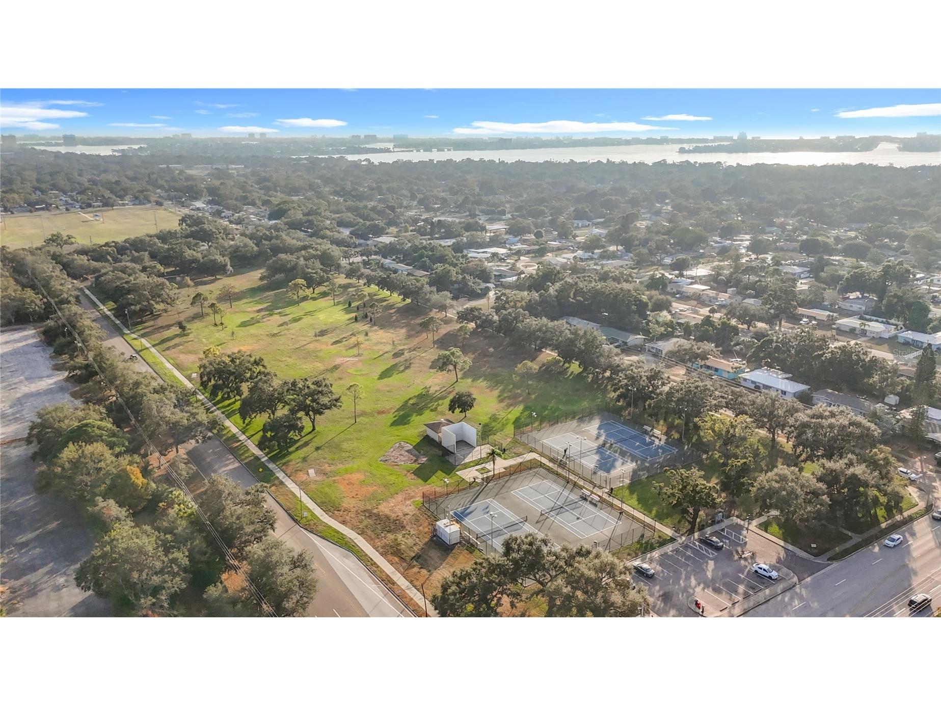 1326 74th Street N Saint Petersburg FL 33710 TB8451665 image67