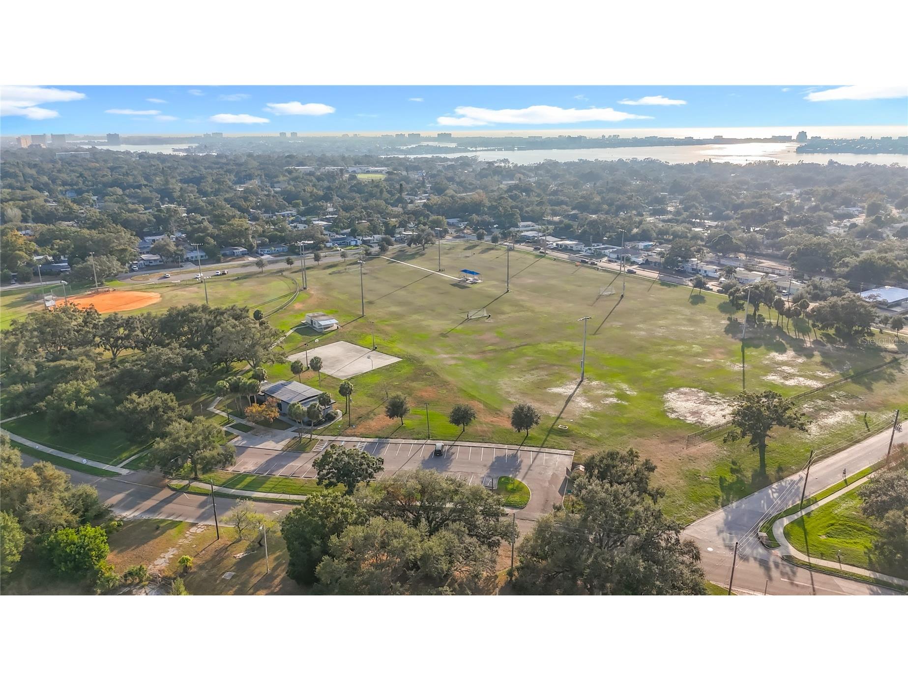 1326 74th Street N Saint Petersburg FL 33710 TB8451665 image80