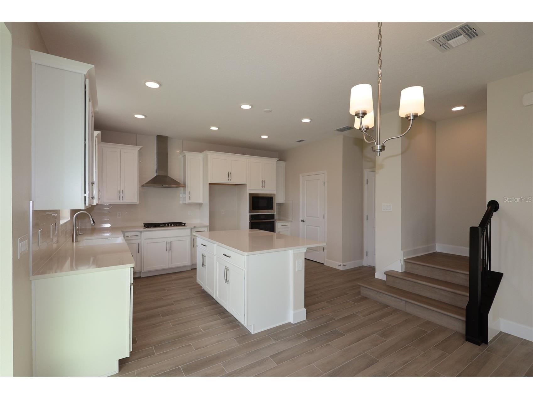 1326 Hyde Street Saint Cloud FL 34771 O6347869 image3