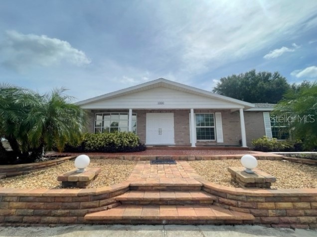 1326 Lake Ariana Boulevard Auburndale FL 33823 - LAKE ARIANA T3458546 image1