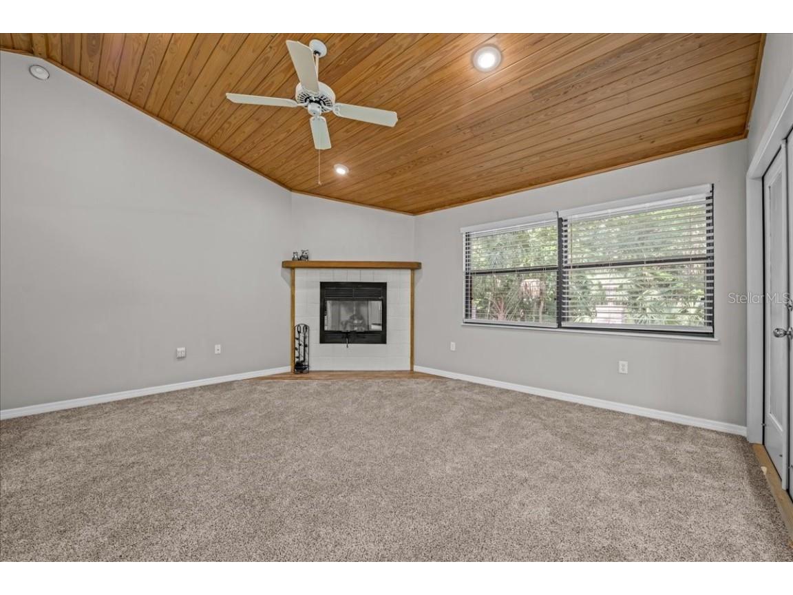 1326 NW 57th Street Gainesville FL 32605 GC531054 image13