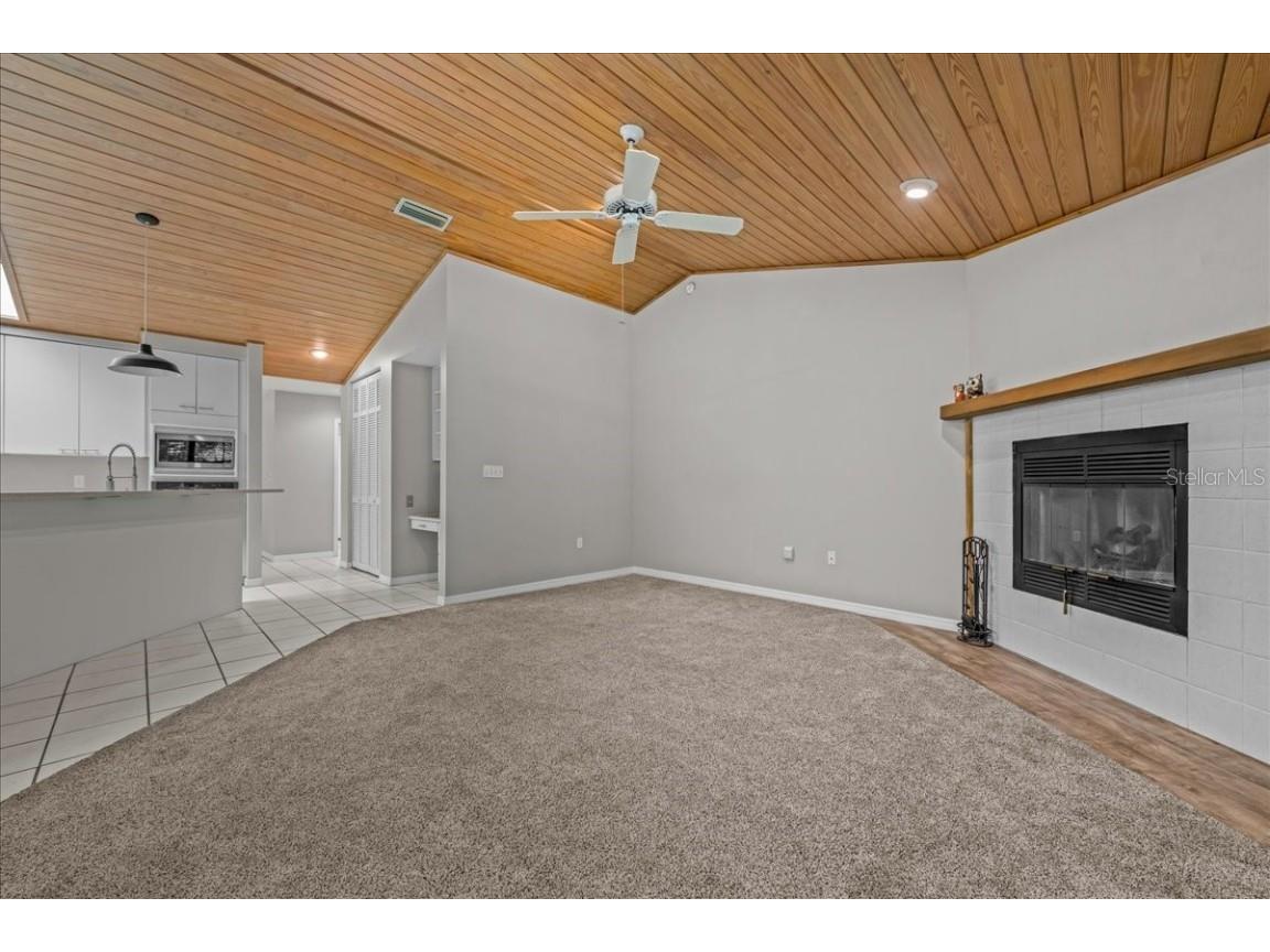 1326 NW 57th Street Gainesville FL 32605 GC531054 image14