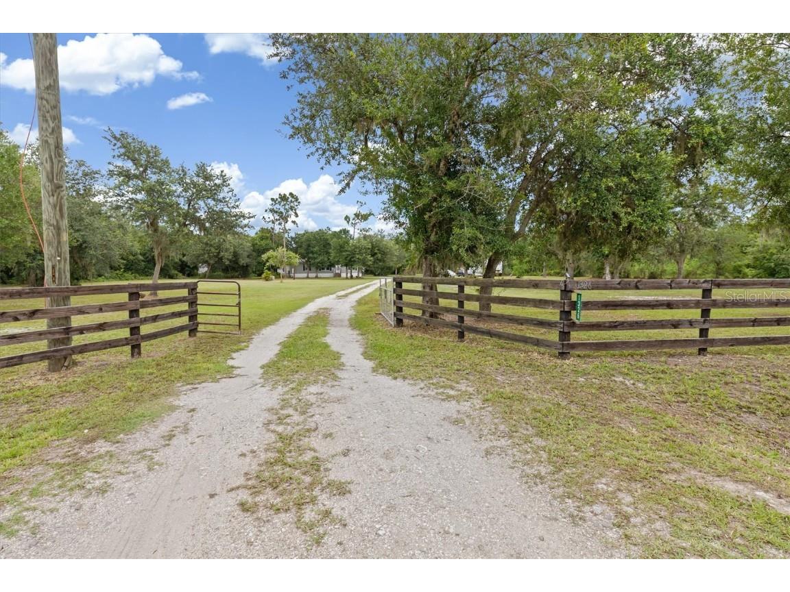 1326 NW Eucalyptus Avenue Arcadia FL 34266 C7512235 image2