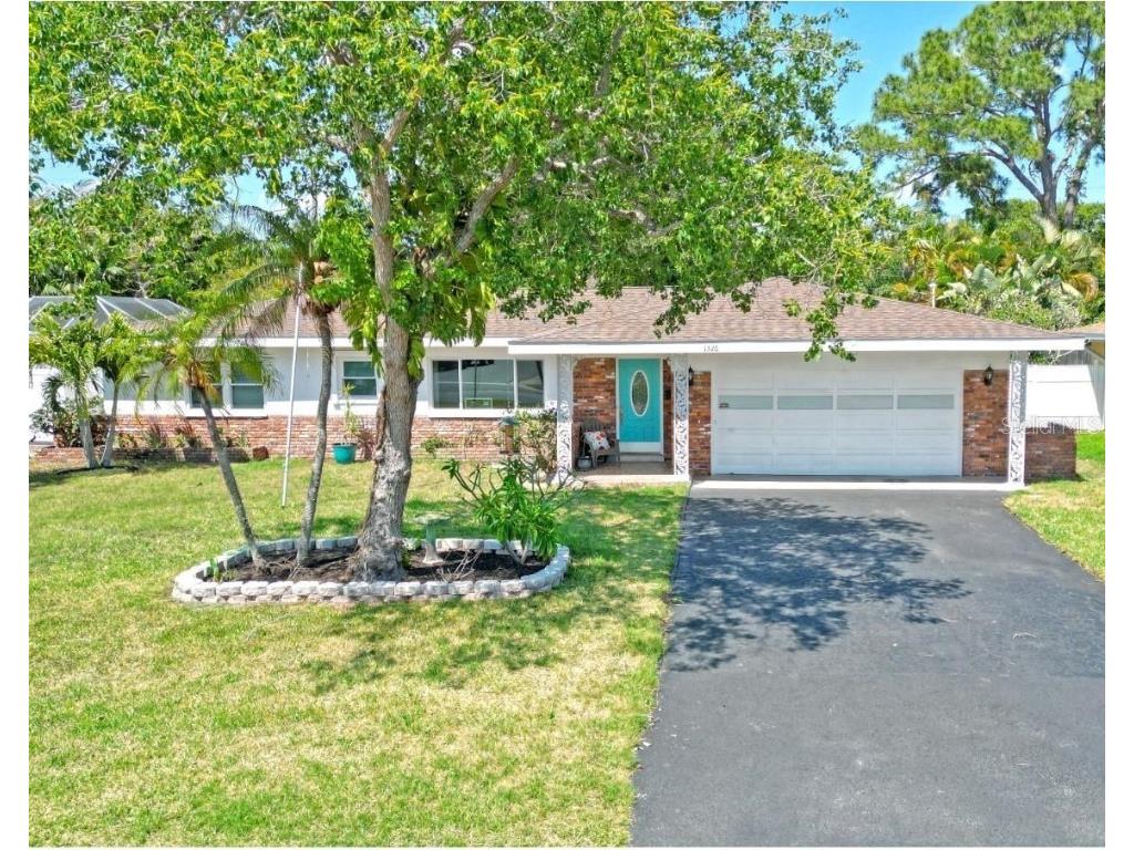 1326 Robin Road S Saint Petersburg FL 33707 U8199211 image1