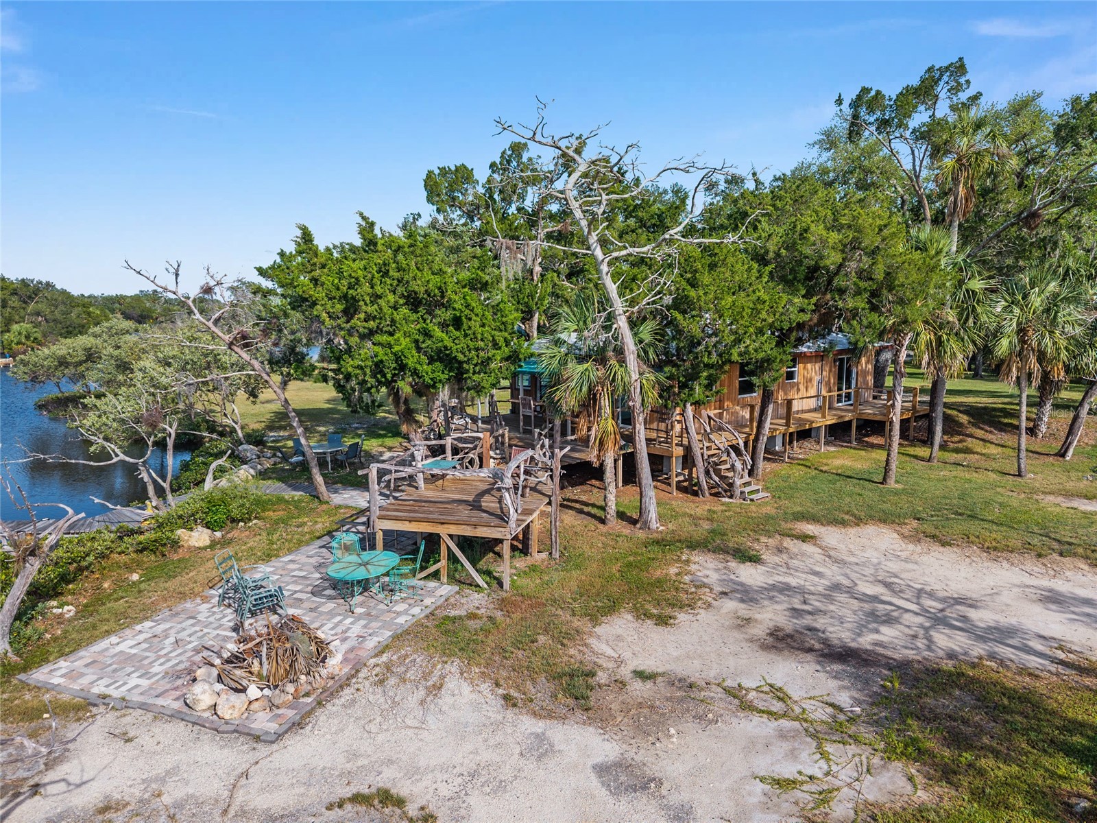 1326 S Estuary Crystal River FL 34429 OM723861 image11
