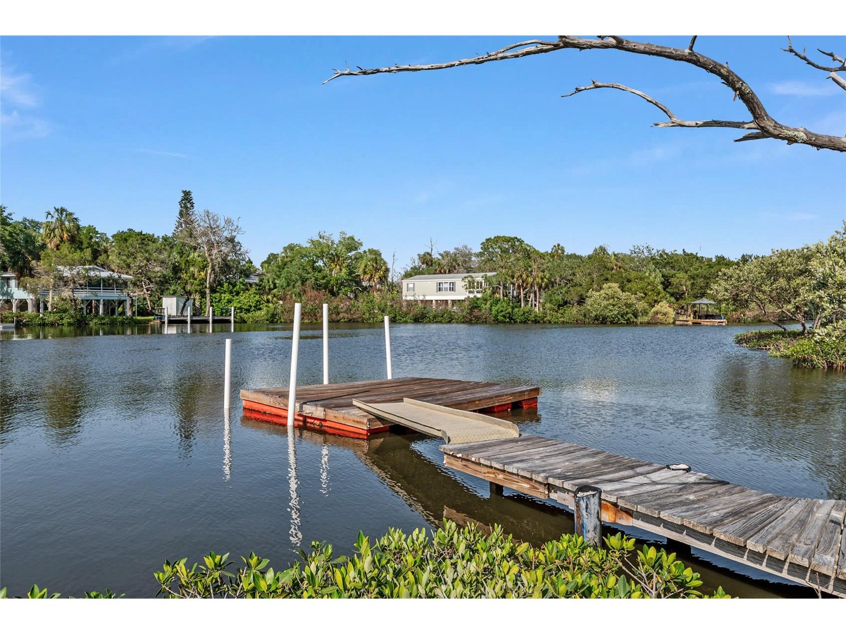 1326 S Estuary Crystal River FL 34429 OM723861 image2