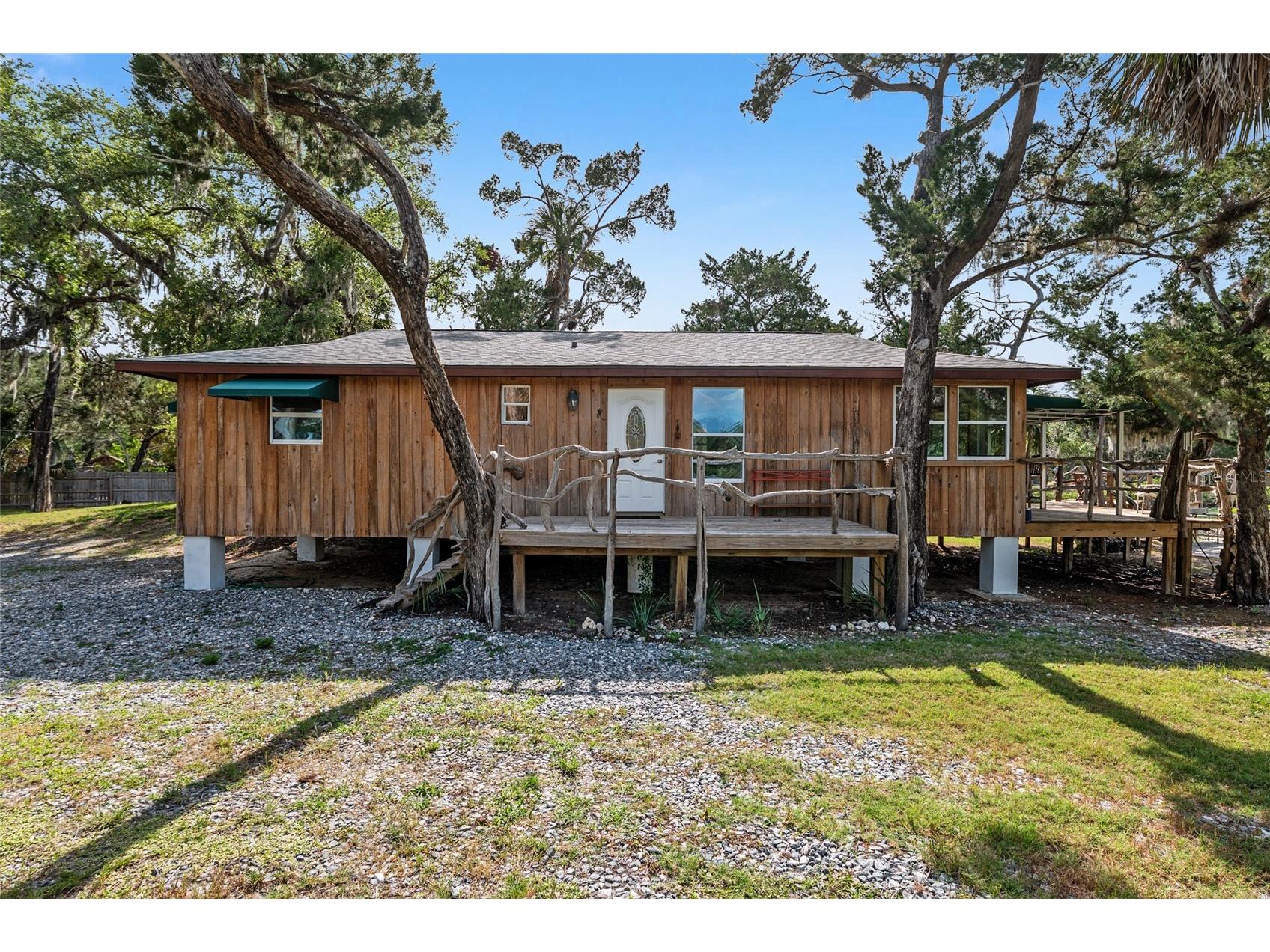 1326 S Estuary Crystal River FL 34429 OM723861 image3