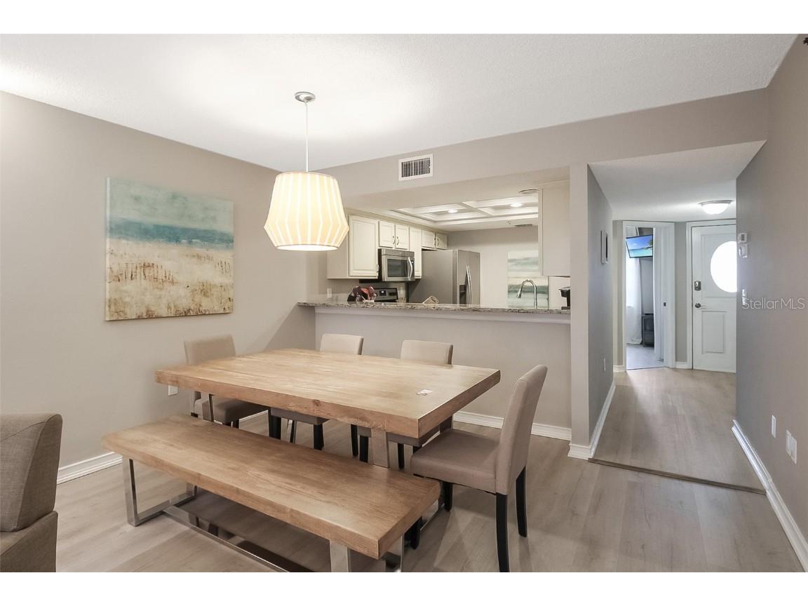 1326 Siesta Bayside Drive #1326-D Sarasota FL 34242 A4593068 image15