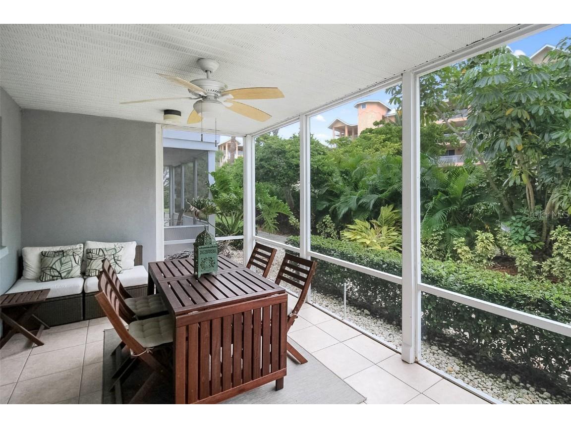 1326 Siesta Bayside Drive #1326-D Sarasota FL 34242 A4593068 image19