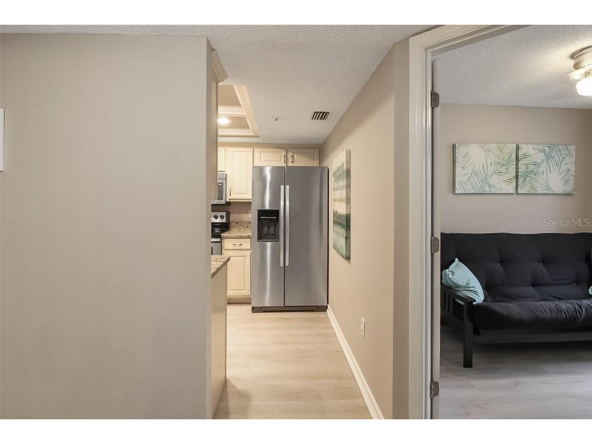 1326 Siesta Bayside Drive #1326-D Sarasota FL 34242 A4593068 image8