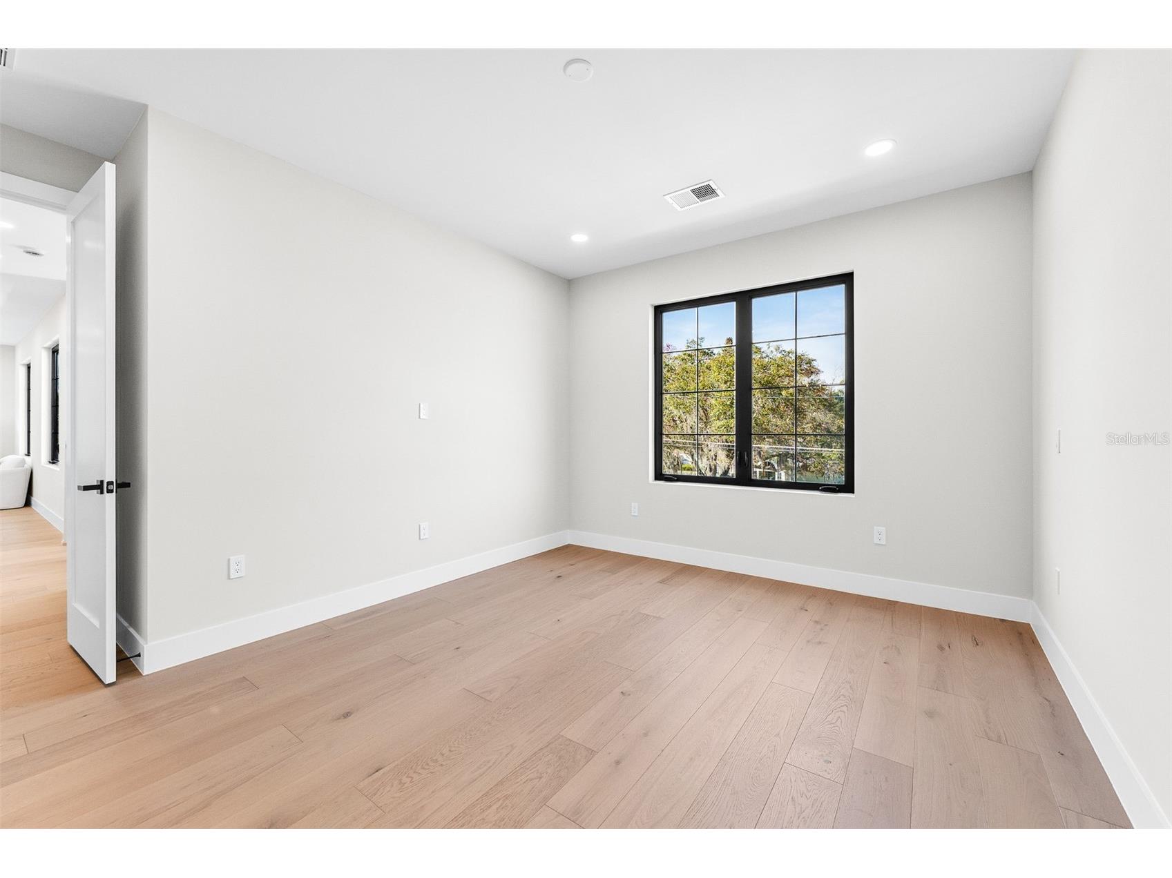 1326 W New Hampshire Street Orlando FL 32804 O6385666 image39