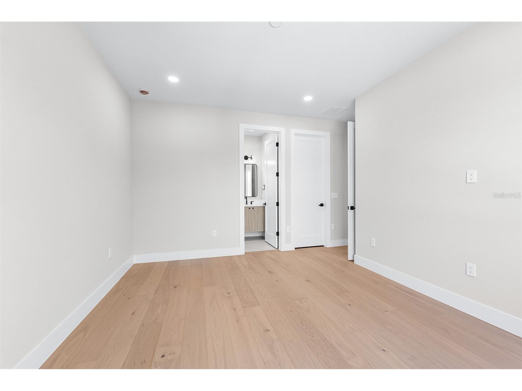 1326 W New Hampshire Street Orlando FL 32804 O6385666 image40