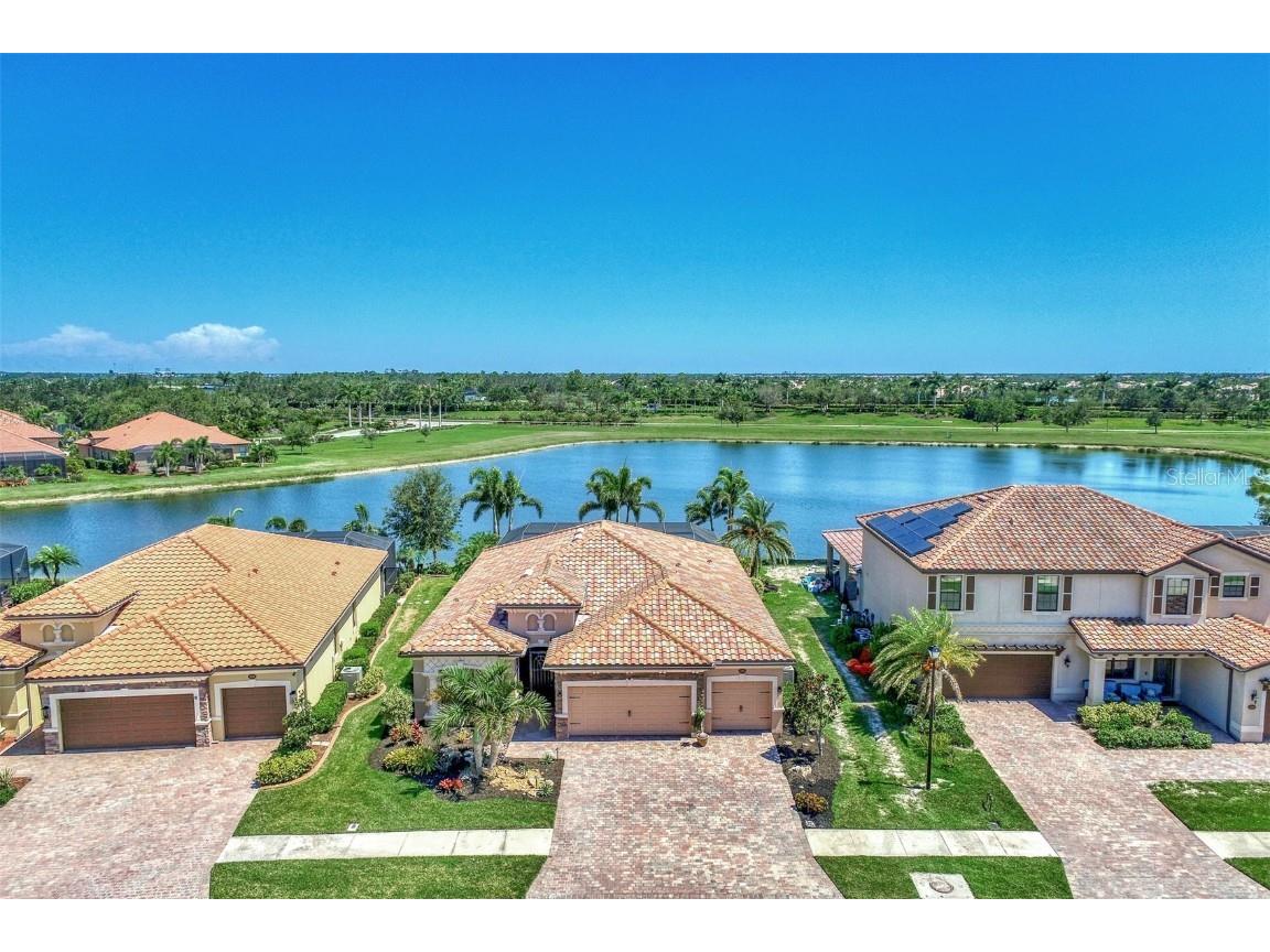 13261 Famiglia Drive Venice FL 34293 - GRAN PARADISO WATER LOT/LAKE N6127379 image1