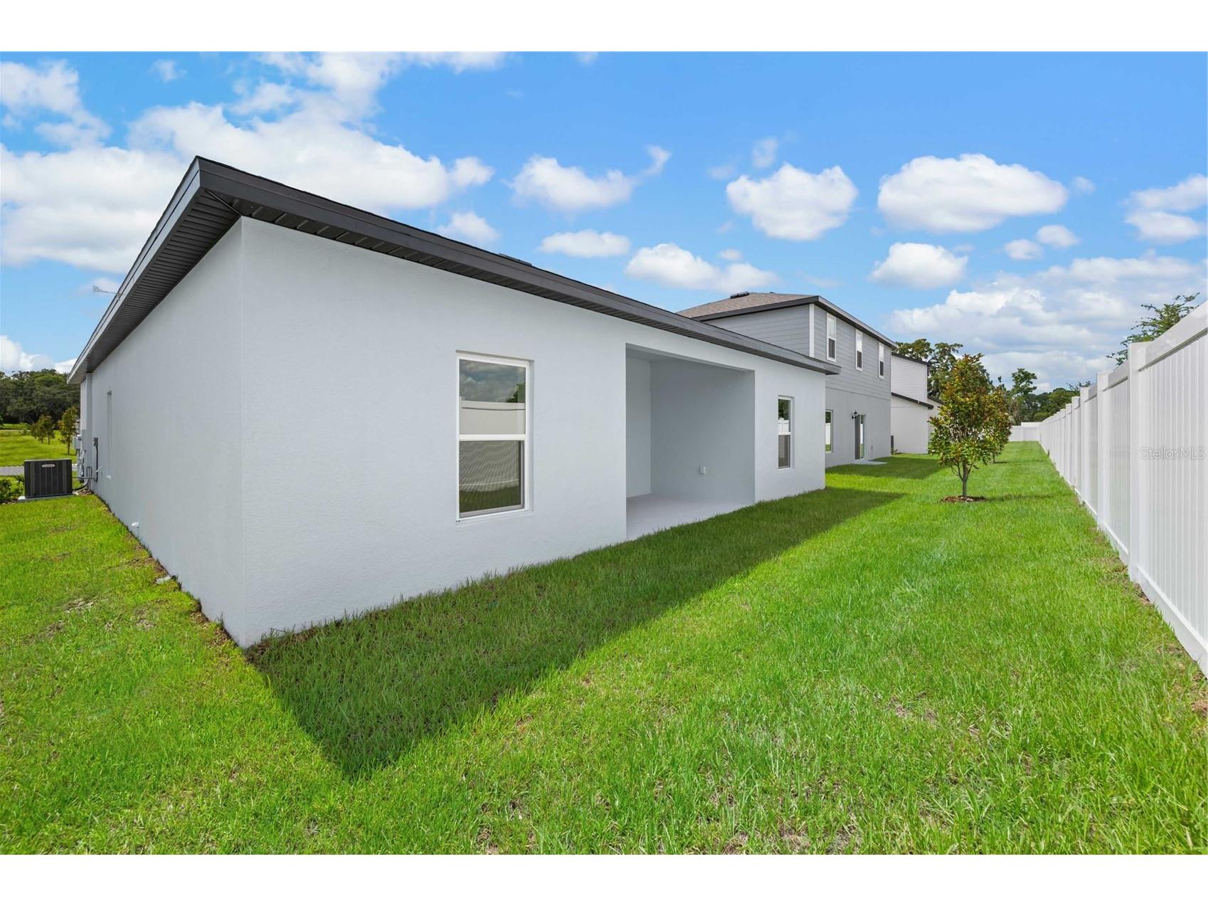 13261 Tula Loop Astatula FL 34705 TB8503731 image24