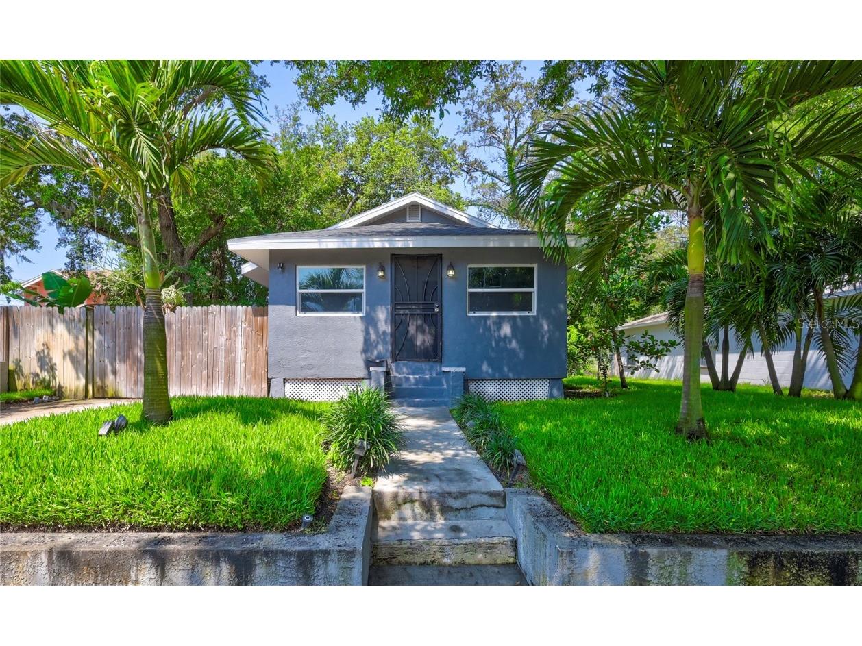 1327 14th Street S Saint Petersburg FL 33705 U8199455 image1