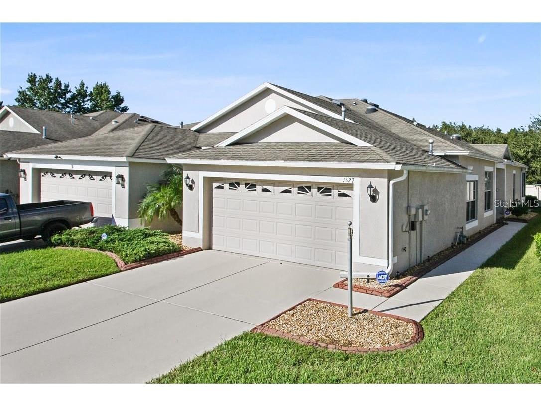 1327 Ambridge Drive Wesley Chapel FL 33543 S5099240 image1