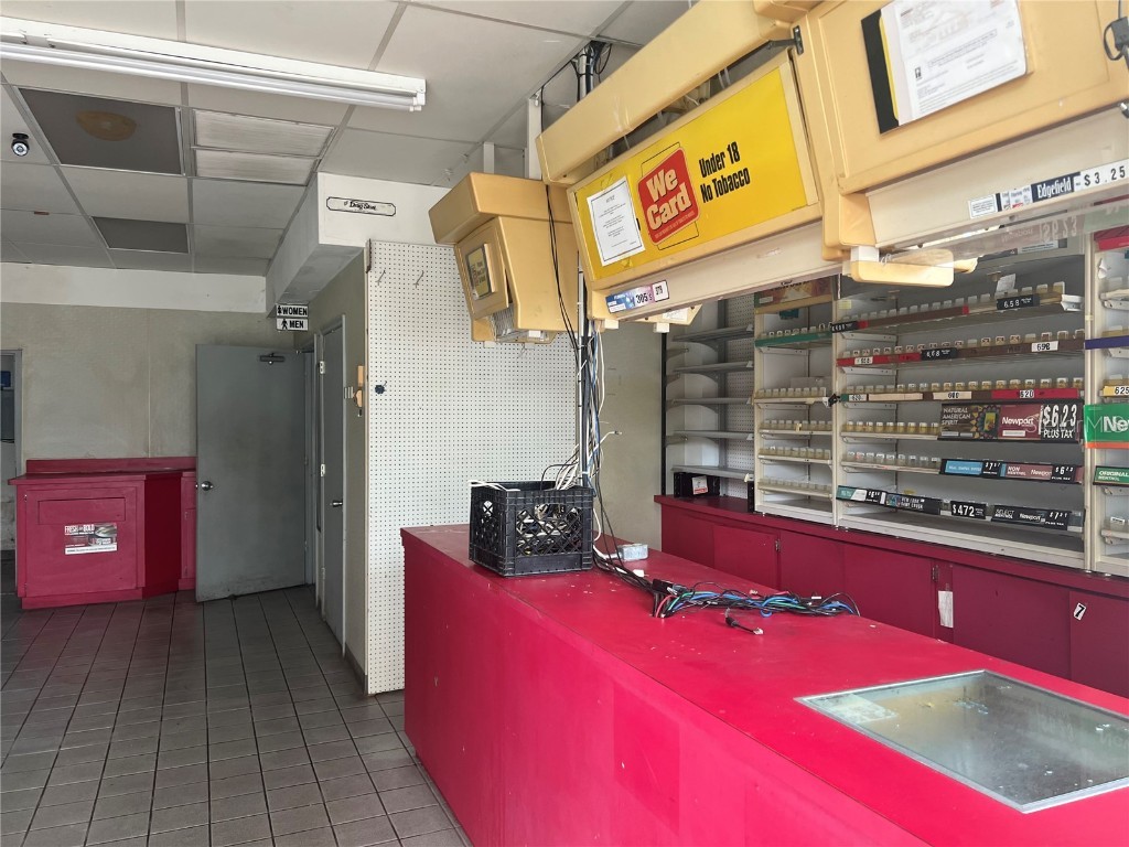 1327 E Silver Springs Boulevard Ocala FL 34470 O6361647 image11