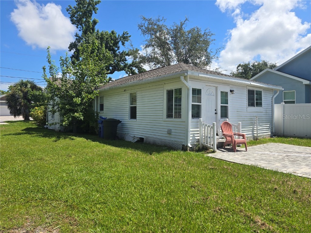 1327 Georgia Avenue Dunedin FL 34698 TB8412762 image2