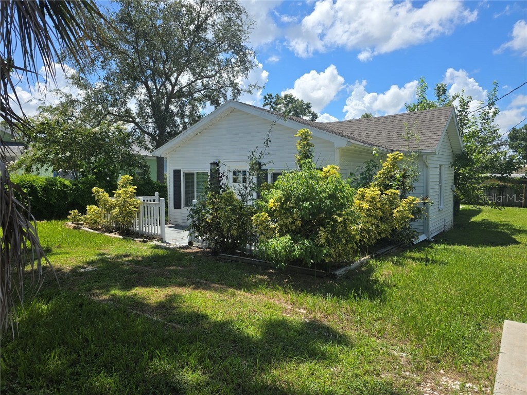 1327 Georgia Avenue Dunedin FL 34698 TB8412762 image4