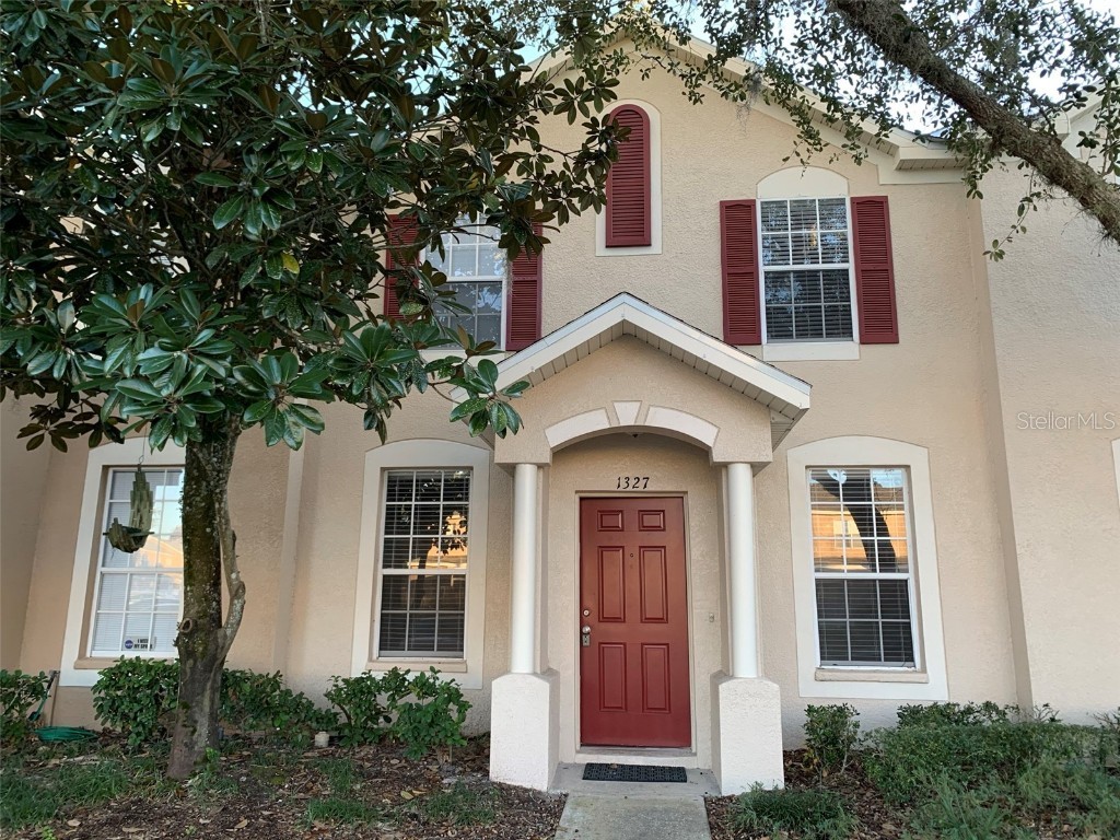 1327 Lyonshire Drive Wesley Chapel FL 33543 T3431996 image1