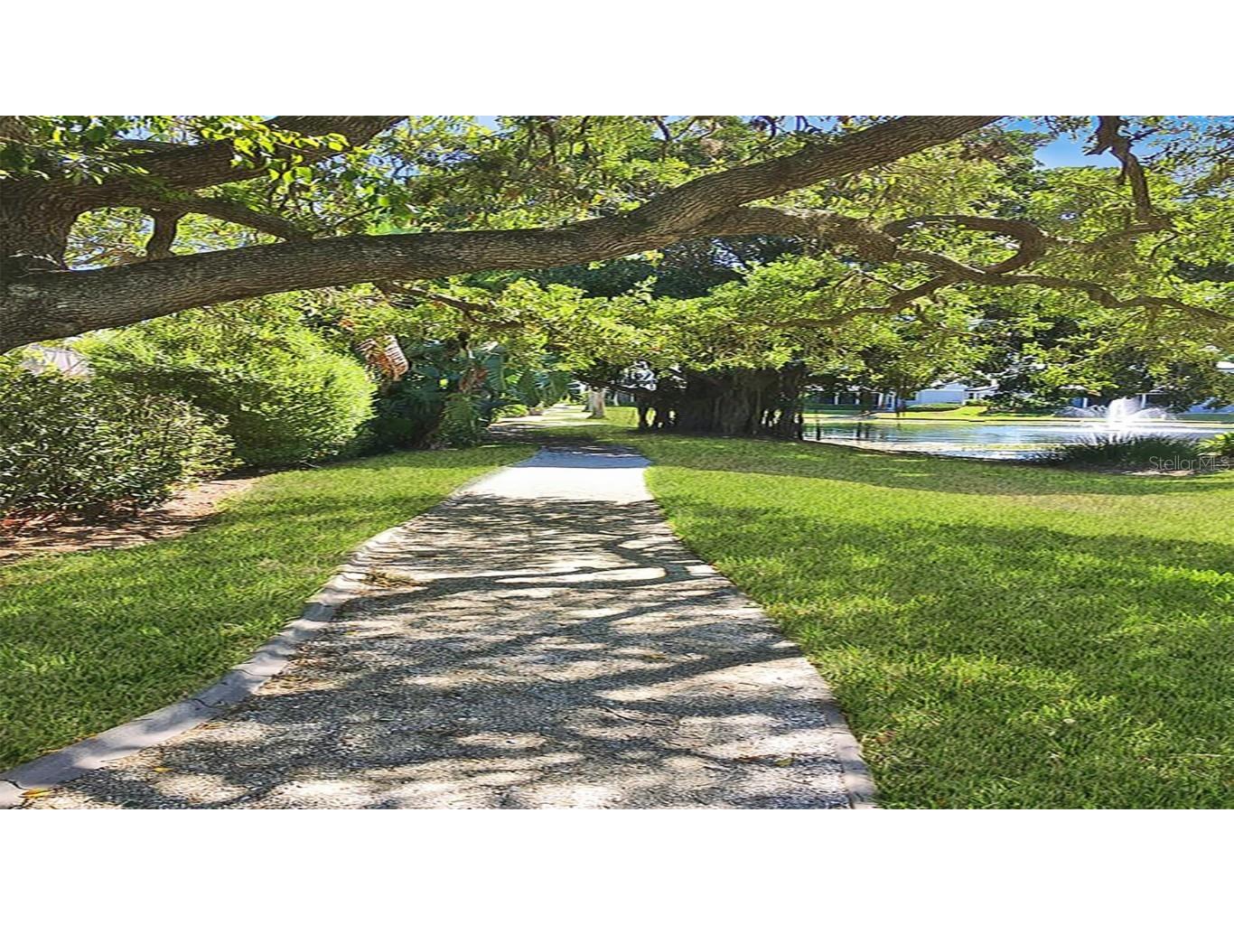 1327 Siesta Bayside Drive #1327-C Sarasota FL 34242 A4589569 image15